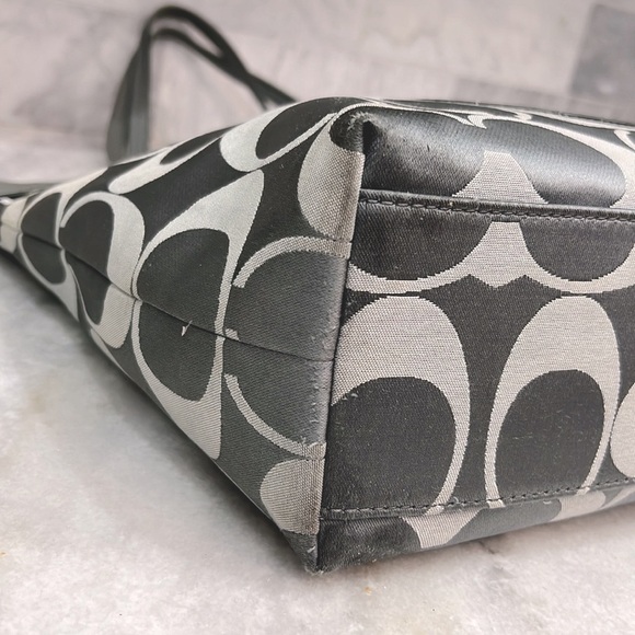 Coach Signature Laura Gray/Silver Double Strap Large Tote Bag - Picture 13 of 15